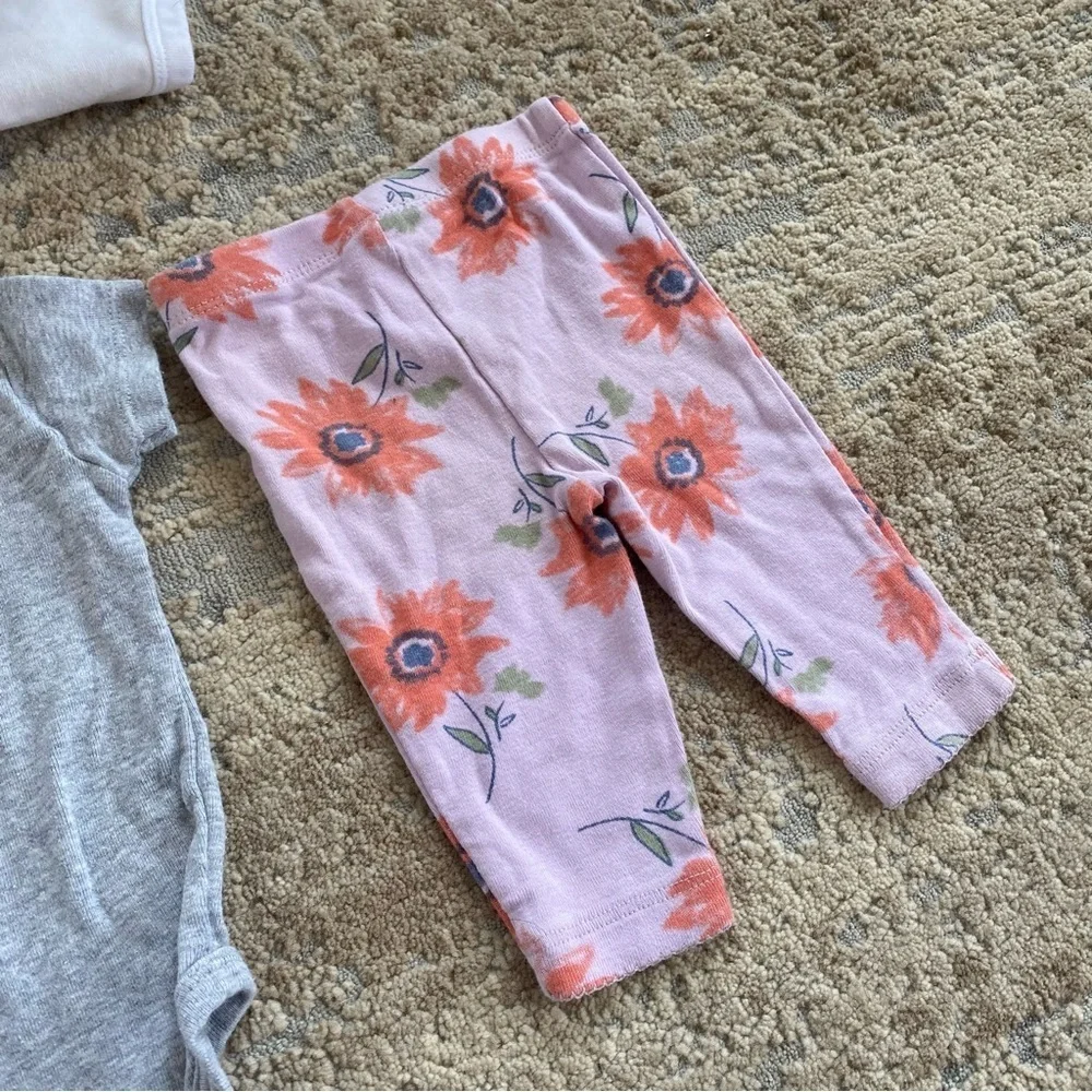 Carters 3 months Baby Girl Bundle of Onesies Leggings Pants